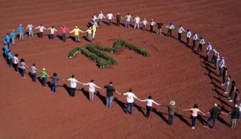 Environmental education based on love